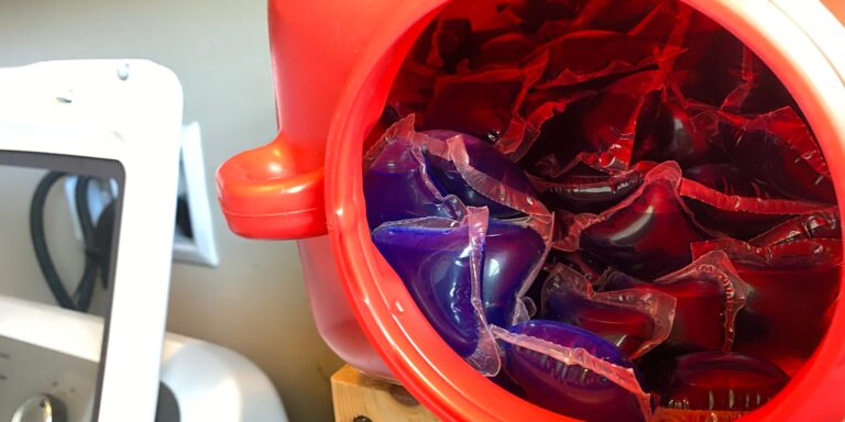 How to Use Laundry Pods Properly