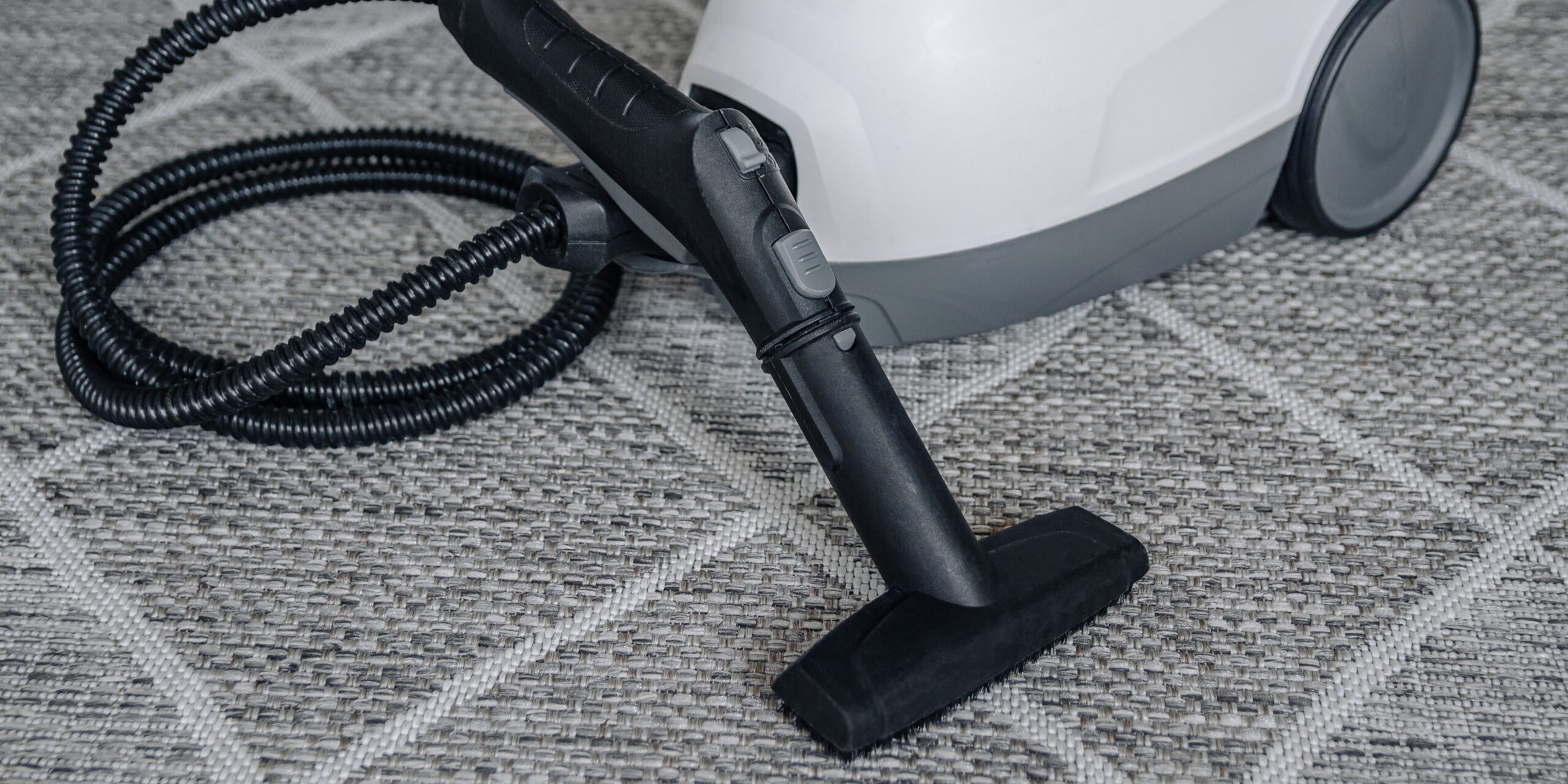 How to Steam Clean Carpet