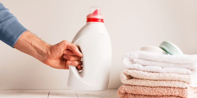 Ultimate Guide To Homemade Laundry Detergents