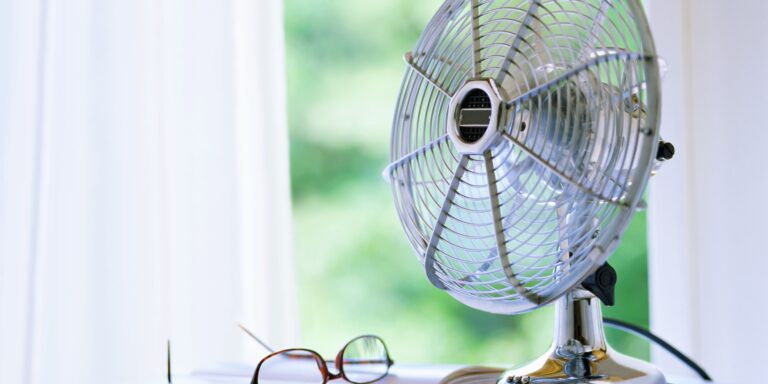 How To Clean a Fan