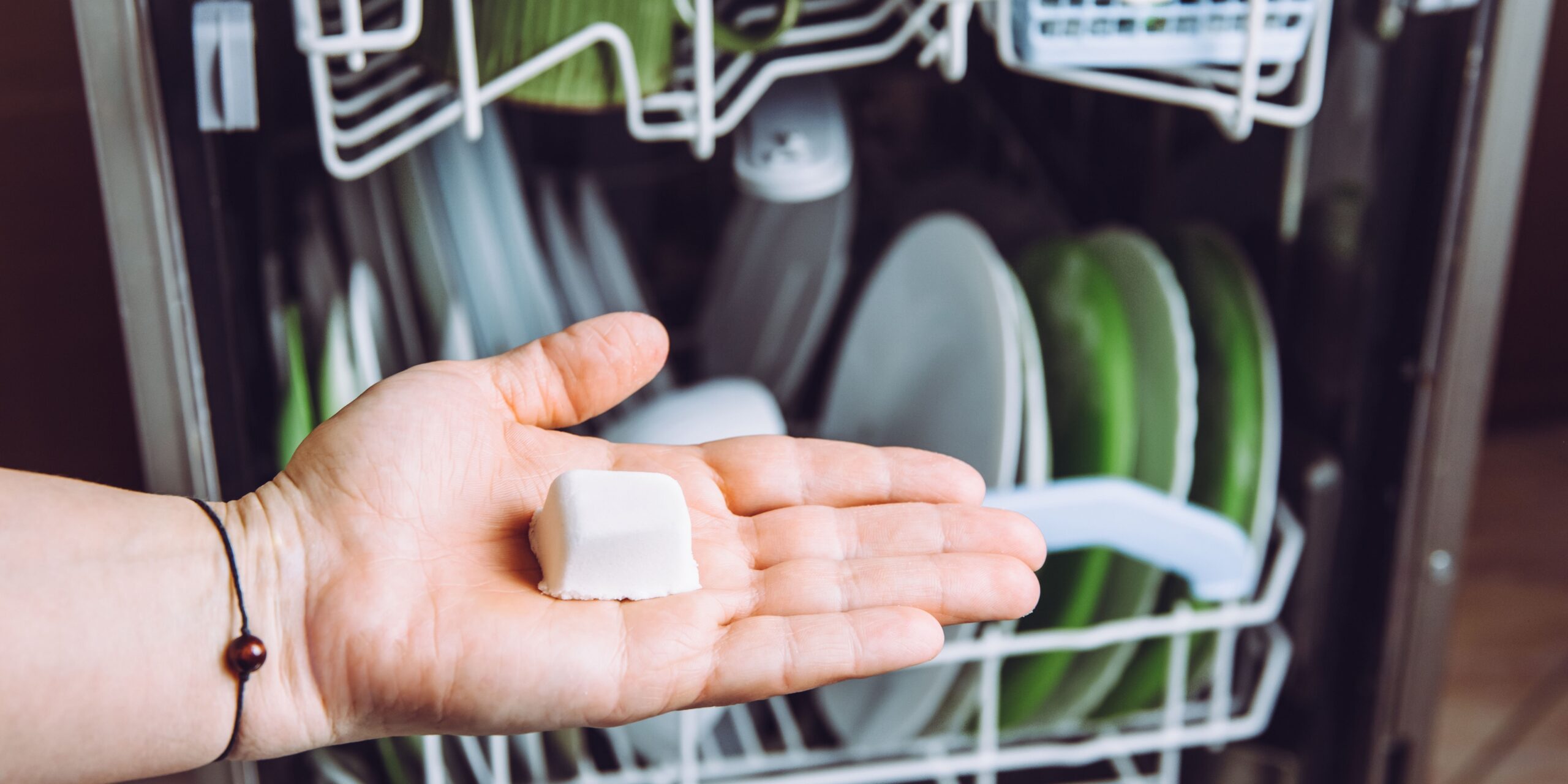 How to Use Dishwasher Pods
