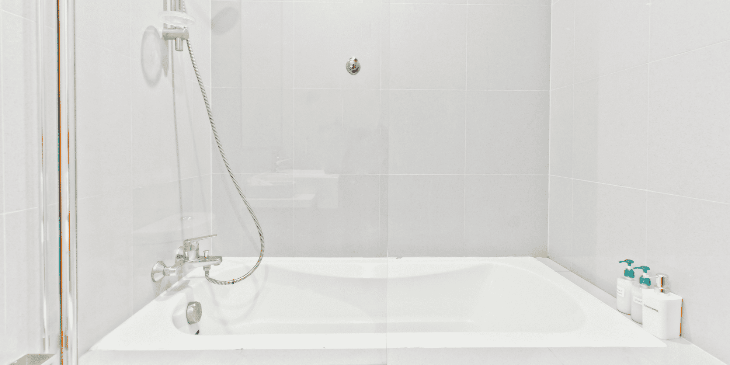 How to Remove Black Mold From Shower Caulk (6 Powerful Solutions)
