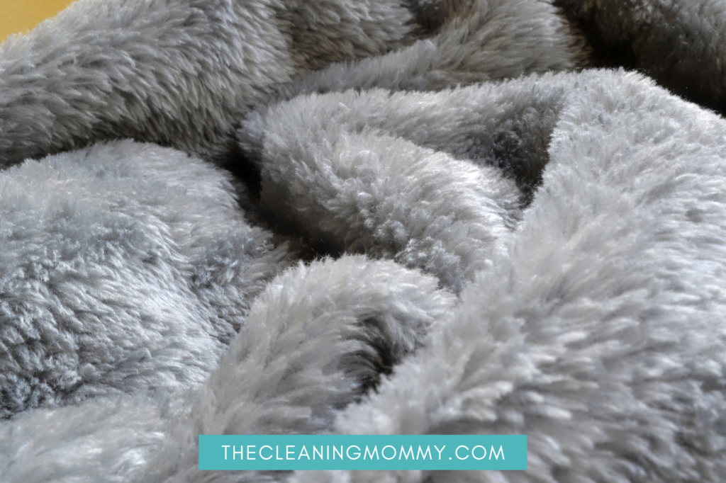 How to Wash a Sherpa Blanket (4 Powerful Secrets to Keep Yours Fluffy